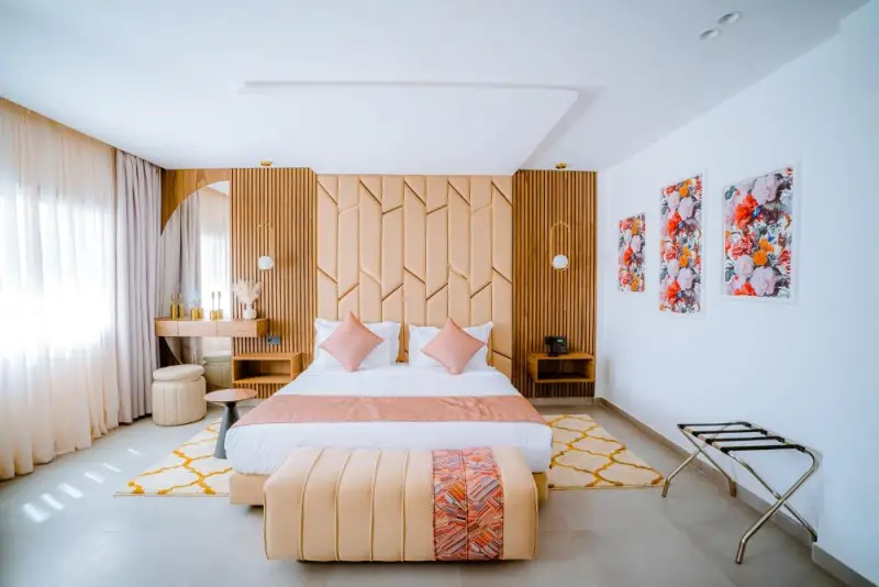 Deluxe Suite